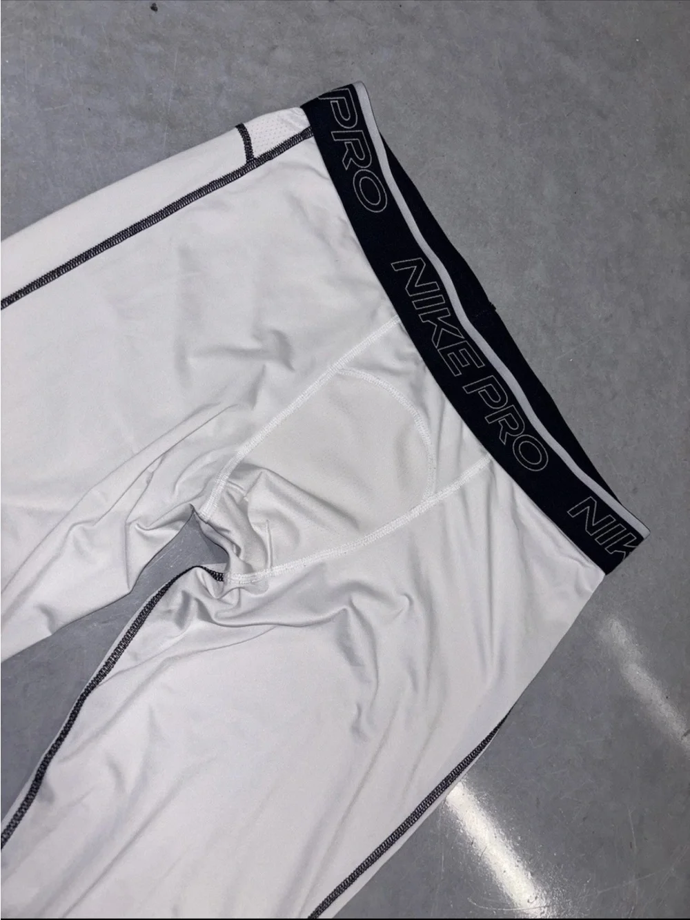 Nike Pro Dri-Fit Compression Tights Mens SZ.L White Athletic Training Pants